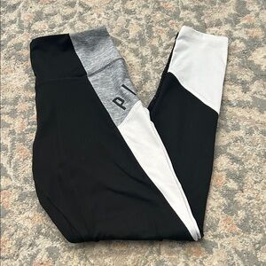 PINK Ultimate leggings